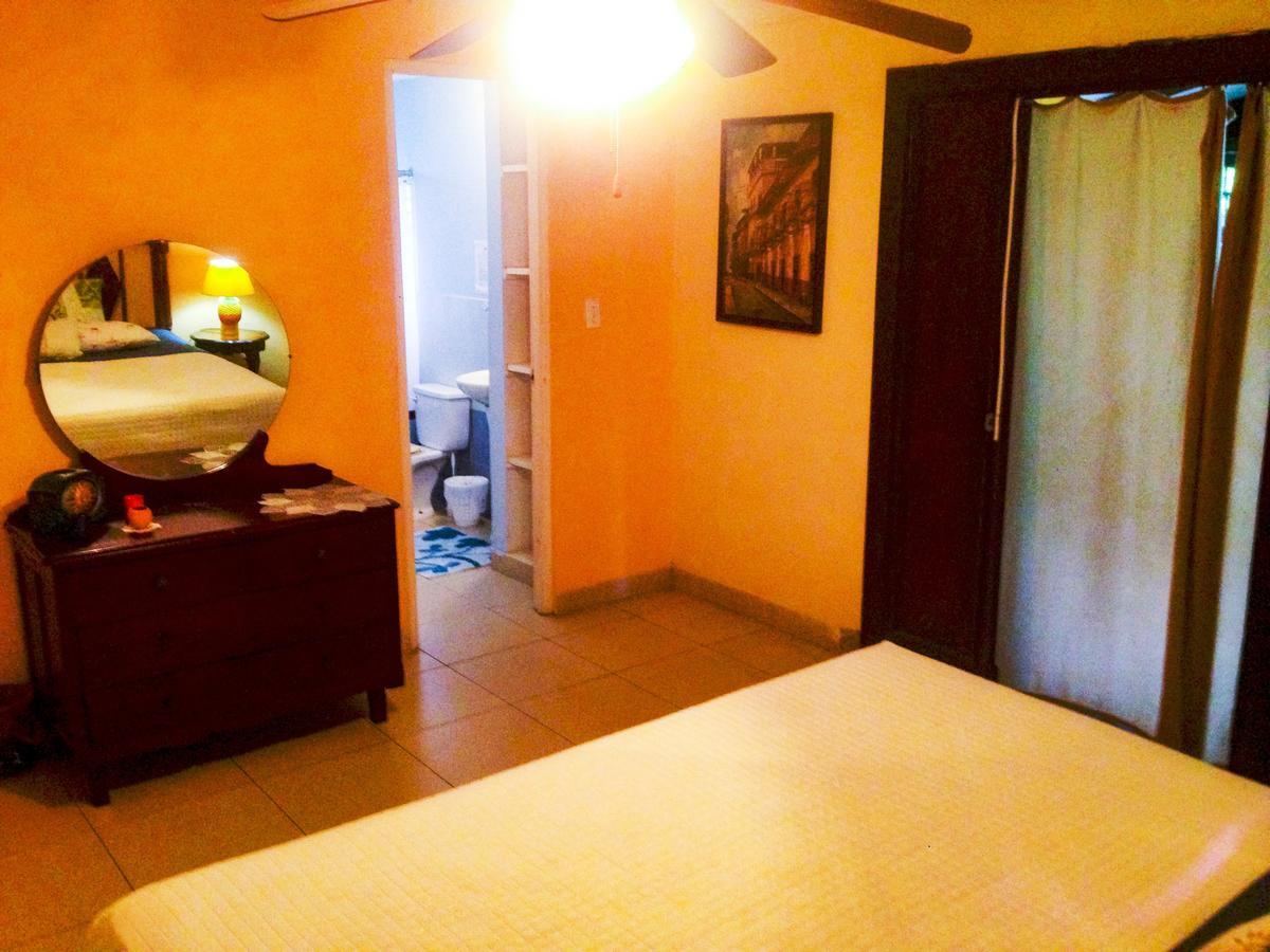 El Risco Hostel: Bed And Breakfast Alto Boquete Exterior photo